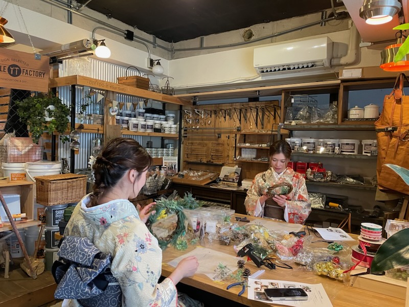 京都遊び場，リースづくりワークショップ京都